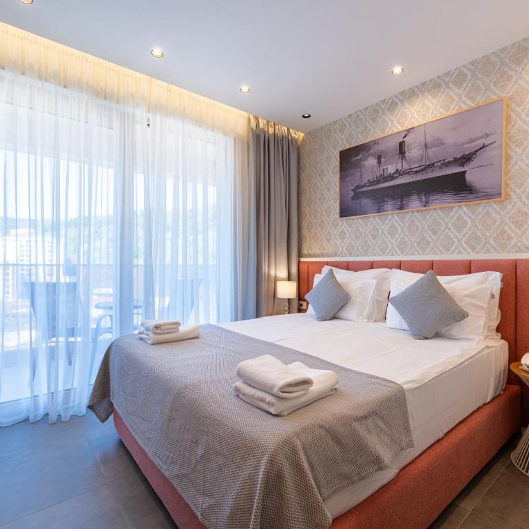 Hotel Casa di Sofia - Porodična Soba sa Balkonom - 6