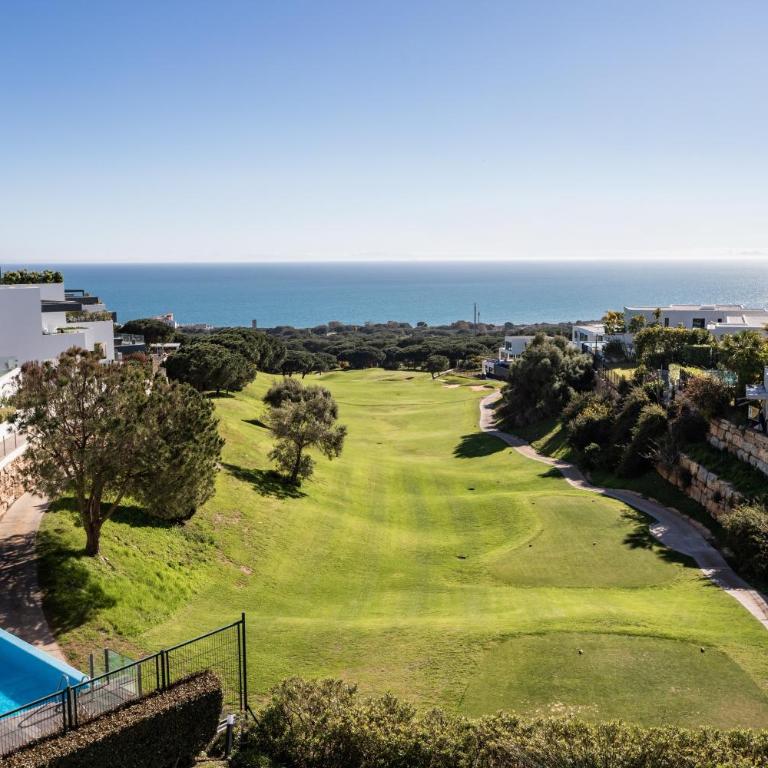 Exclusive & luxury Penthouse in Cabopino with Stunning Sea Views - By Seitz Apartmets - Two-Bedroom Apartment with Terrace and Sea View - 10