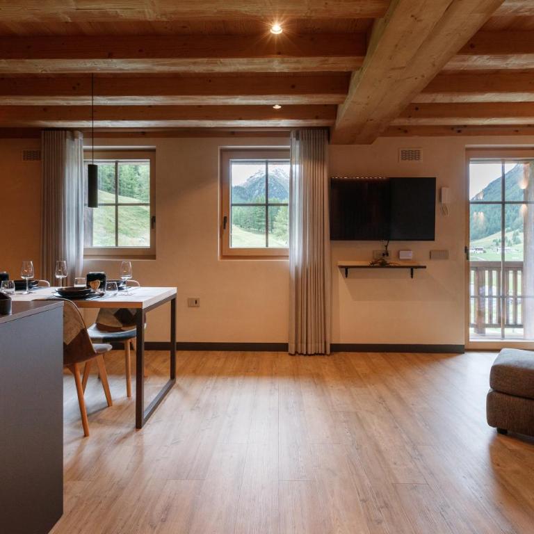 Sun Villa Genf Spa - Relax - Two-Bedroom Chalet - 5