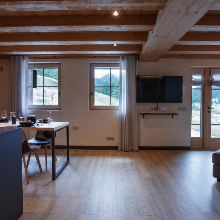 Snow Villa Genf Spa - Relax - Two-Bedroom Chalet - 4