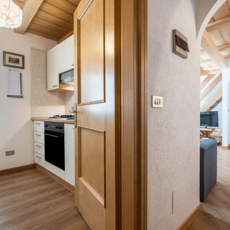 Appartamento Cinzia - Appartamento con 3 Camere da Letto e Vista Montagna - 9