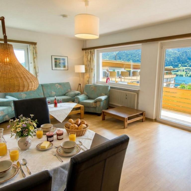 KASPAR Haus KMB Seeblick Appartement am Ossiacher See, Hallenbad, Skiarena Gerlitzen - Apartment mit 2 Schlafzimmern, Balkon und Seeblick - 3