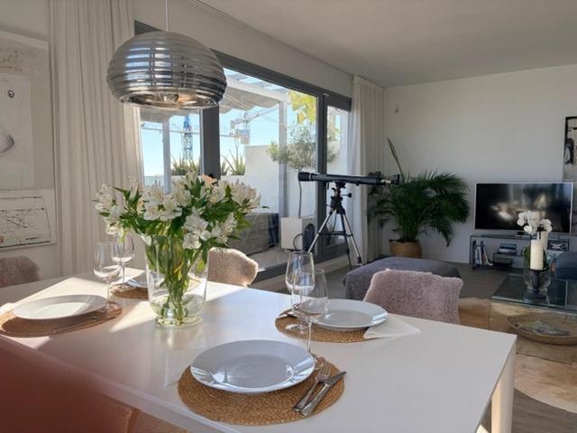 Exclusive & luxury Penthouse in Cabopino with Stunning Sea Views - By Seitz Apartmets - Two-Bedroom Apartment with Terrace and Sea View - 16
