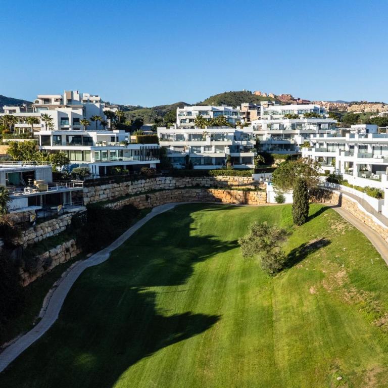 Exclusive & luxury Penthouse in Cabopino with Stunning Sea Views - By Seitz Apartmets - Two-Bedroom Apartment with Terrace and Sea View - 39