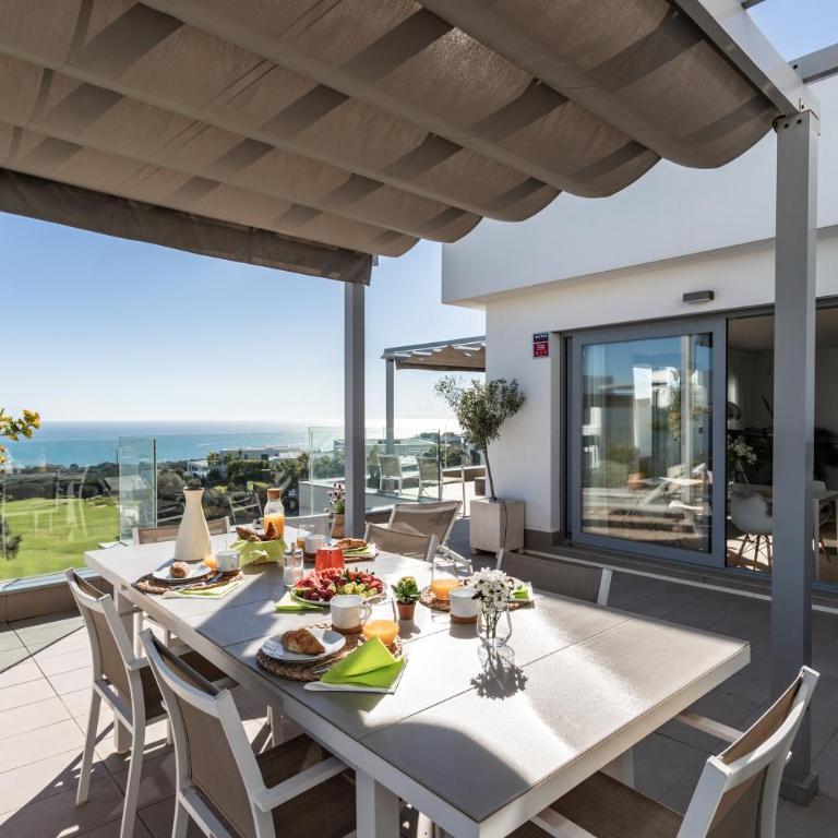 Exclusive & luxury Penthouse in Cabopino with Stunning Sea Views - By Seitz Apartmets - Two-Bedroom Apartment with Terrace and Sea View - 50