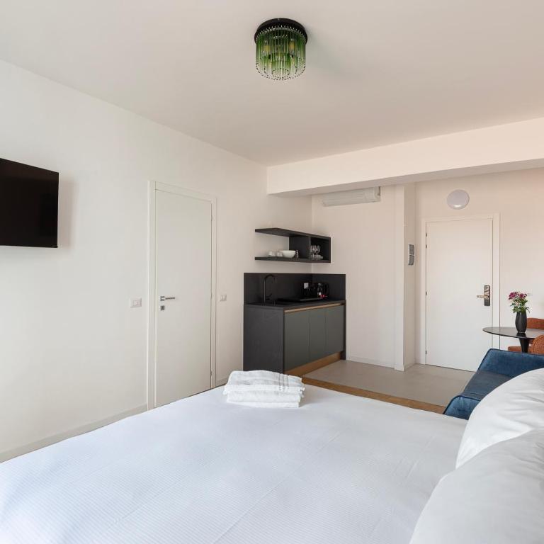 La Farmacia - Standard Studio - 5