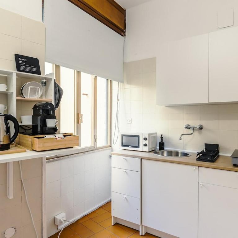 EUR-Montagnola 4 guest apartment, 15 minutes from the Colosseum, trastevere - Appartamento con 2 Camere da Letto - 12
