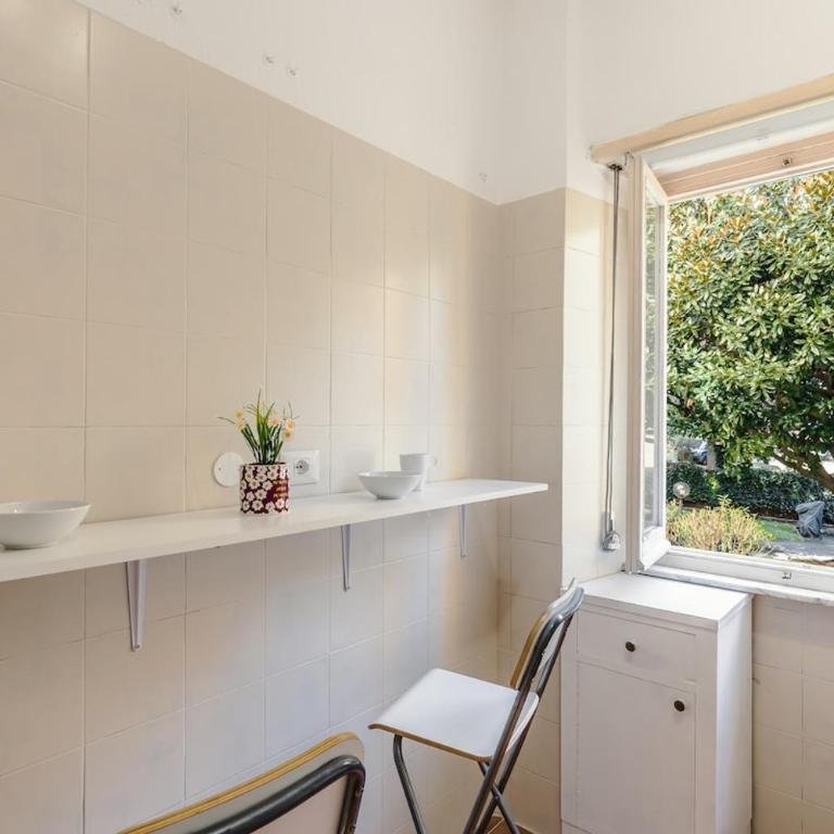 EUR-Montagnola 4 guest apartment, 15 minutes from the Colosseum, trastevere - Appartamento con 2 Camere da Letto - 13