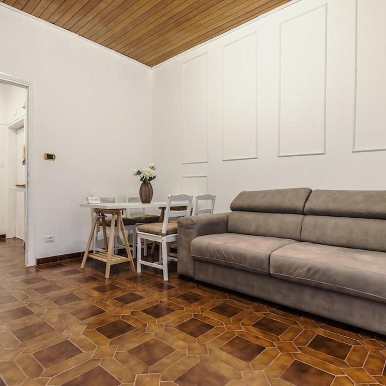 EUR-Montagnola 4 guest apartment, 15 minutes from the Colosseum, trastevere - Appartamento con 2 Camere da Letto - 24