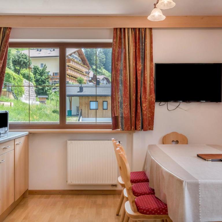 Hotel Residence Gardena Stevia 200 - Appartamento Premium con 3 Camere da Letto e Balcone - 3