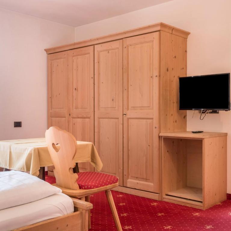 Hotel Residence Gardena Stevia 200 - Appartamento Premium con 3 Camere da Letto e Balcone - 13