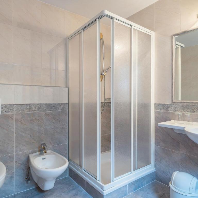 Hotel Residence Gardena Stevia 200 - Appartamento Premium con 3 Camere da Letto e Balcone - 18
