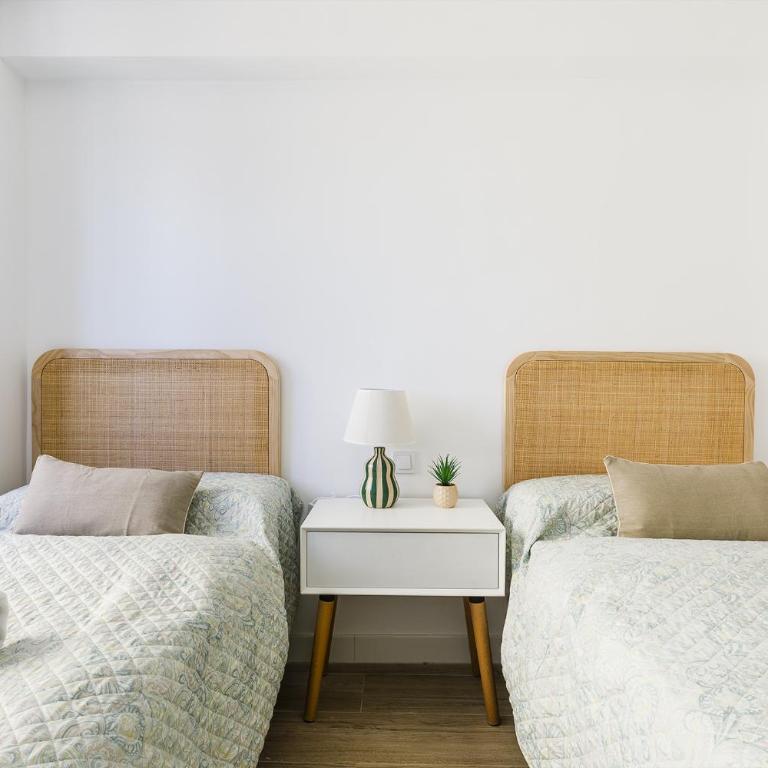 A&N Central Beach Walk Apartment with Terrace - Apartamento - 35