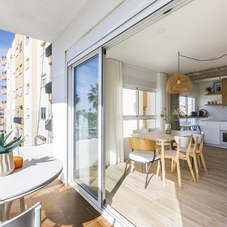 A&N Central Beach Walk Apartment with Terrace - Apartamento - 54