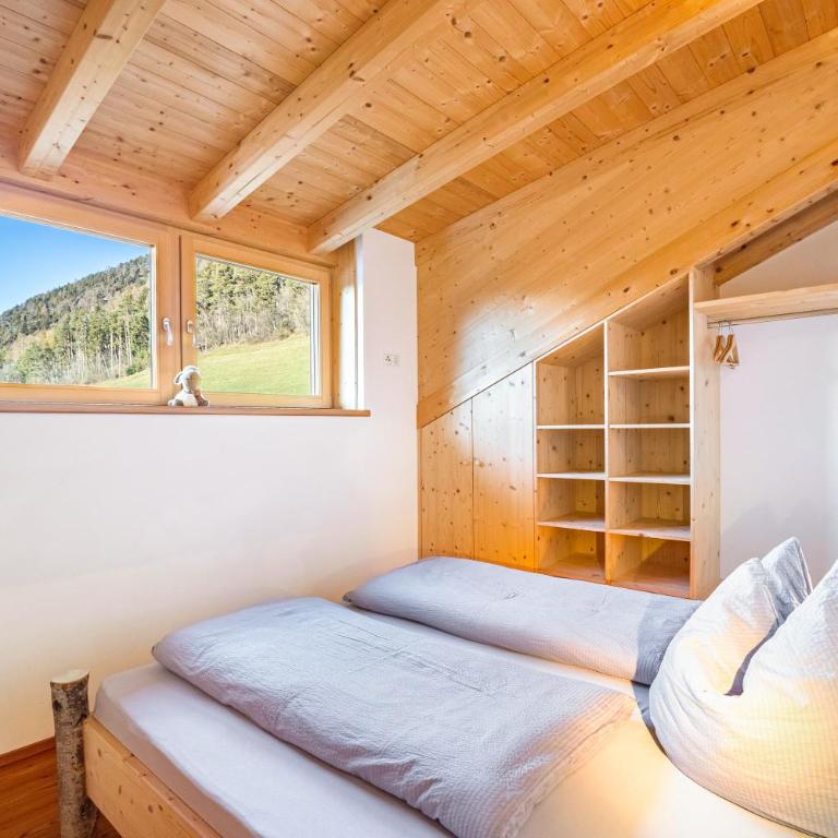 Kreuzplonhof Apt Karspitz - Superior One-Bedroom Apartment with Balcony - 30