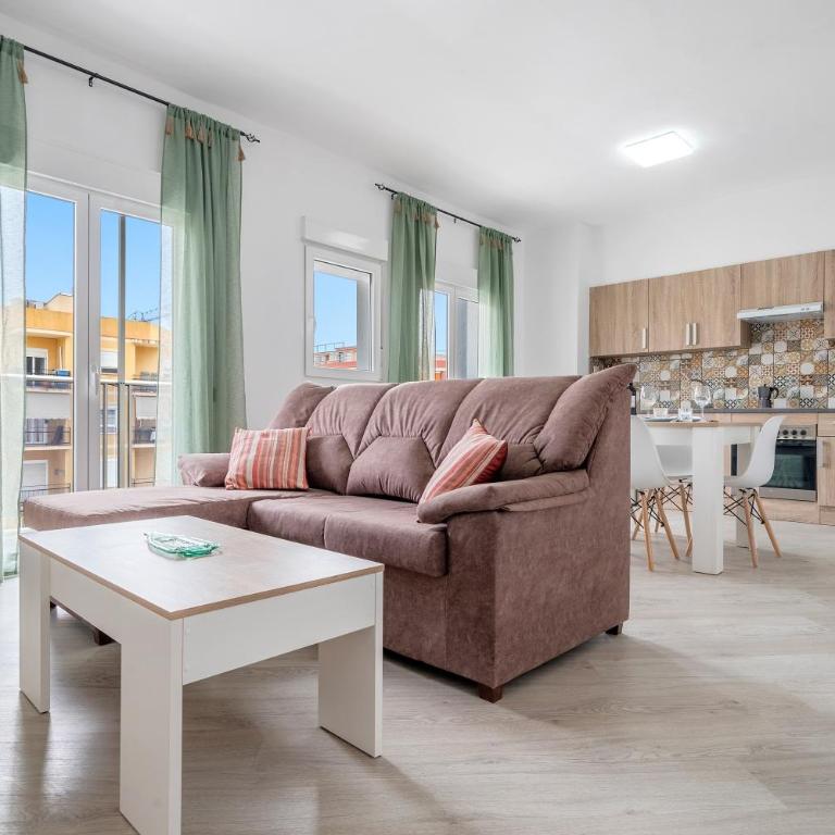 Cambrils Turistic 3b - Apartamento Premium de 3 dormitorios con balcón - 1