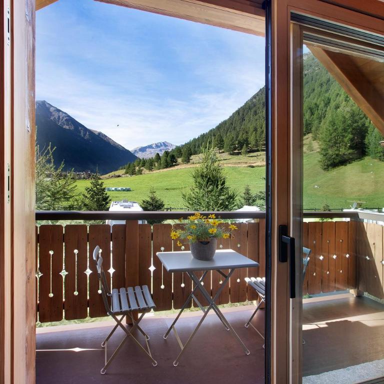 Botton d'oro Camping Stella Alpina - Appartamento Deluxe con 2 Camere da Letto e Vista Giardino - 4