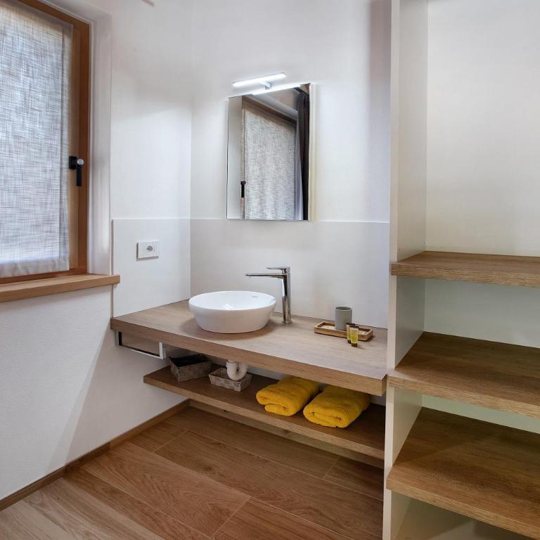 Botton d'oro Camping Stella Alpina - Appartamento Deluxe con 2 Camere da Letto e Vista Giardino - 18