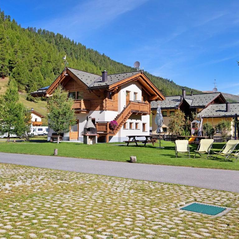 Botton d'oro Camping Stella Alpina - Appartamento Deluxe con 2 Camere da Letto e Vista Giardino - 2