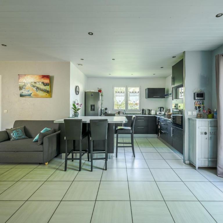 Maison agréable et tranquille - Maison 3 Chambres - 16