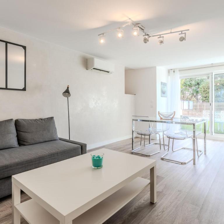 Superbe F2 Spacieux - Saint Raphael - Apartment mit 1 Schlafzimmer und Garten - 2