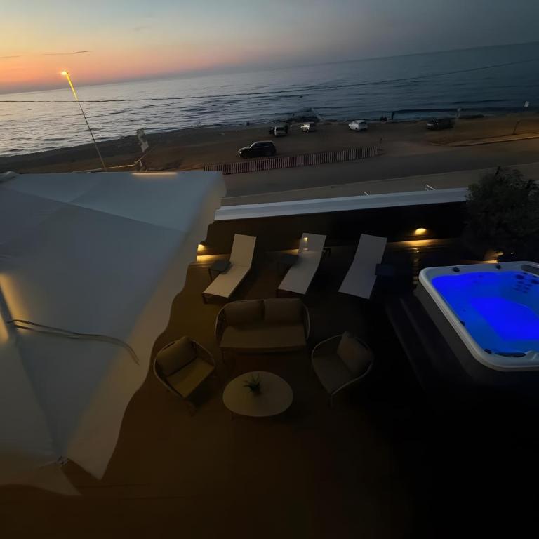 Luxury terrazza - Two-Bedroom Deluxe Apartment with Ocean View - 36