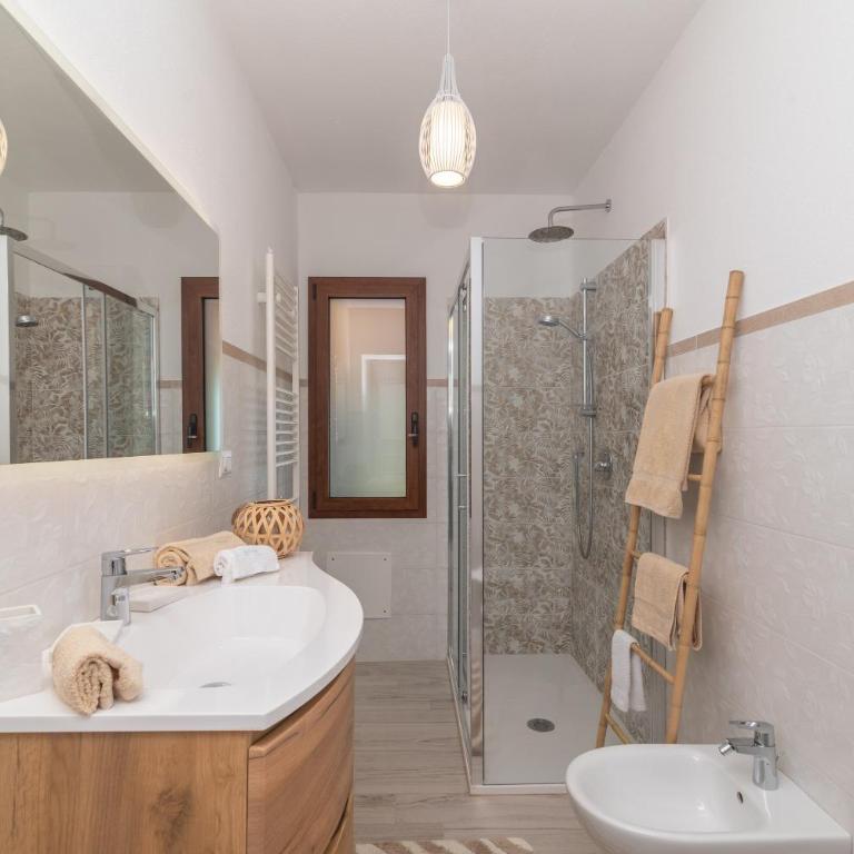 Trilo Nina - Appartamento Deluxe con 2 Camere da Letto e Vista Giardino - 15