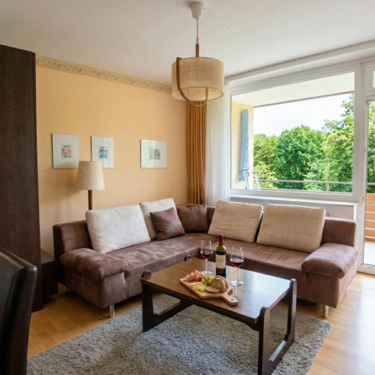 WOLFGANG Haus KMB Seeappartement Ossiacher See, Hallenbad, Skiarena Gerlitzen - Apartment mit 2 Schlafzimmern - 2