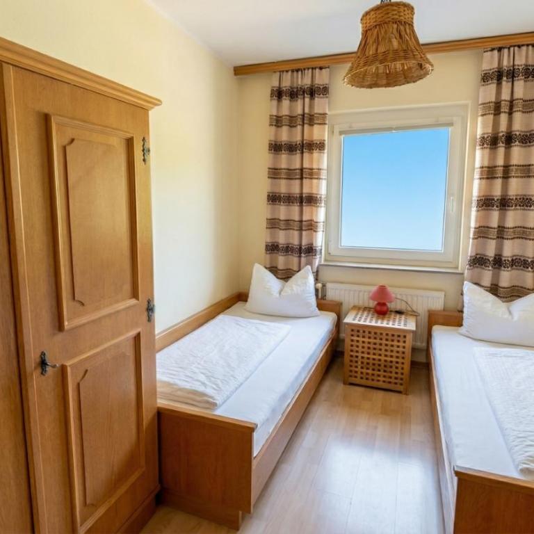 WOLFGANG Haus KMB Seeappartement Ossiacher See, Hallenbad, Skiarena Gerlitzen - Apartment mit 2 Schlafzimmern - 7