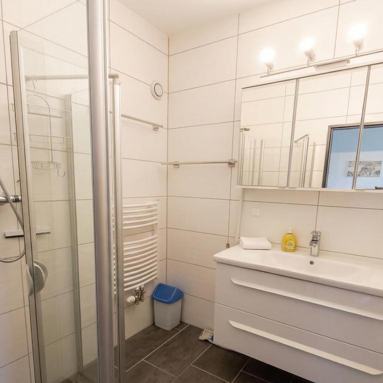WOLFGANG Haus KMB Seeappartement Ossiacher See, Hallenbad, Skiarena Gerlitzen - Apartment mit 2 Schlafzimmern - 9