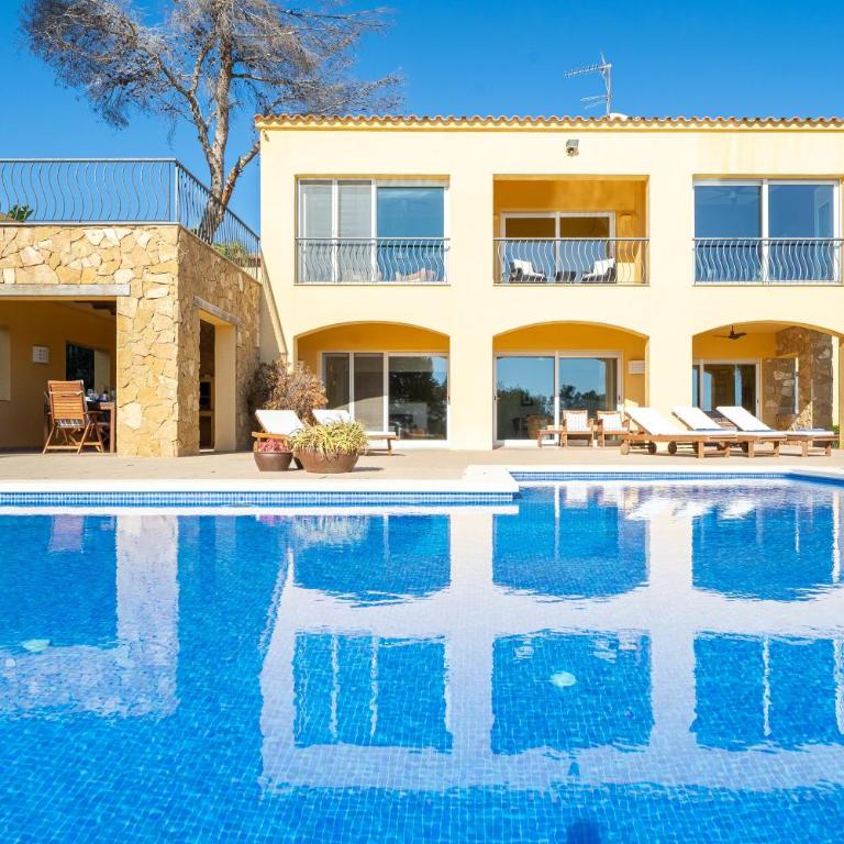 The beauty of Cala Tamarit - Villa con vistas al mar - 2