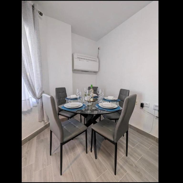 R-57 Retiro del Mar - Three-Bedroom Superior Apartment - 13