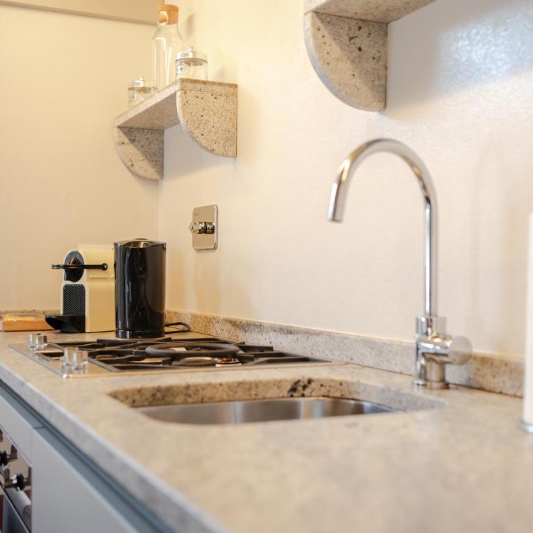 Borgo Syrah - Appartamento Deluxe con 2 Camere da Letto e Vista Giardino - 5