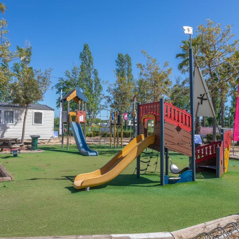 Mobilhome tout confort - Mobile Home - 32