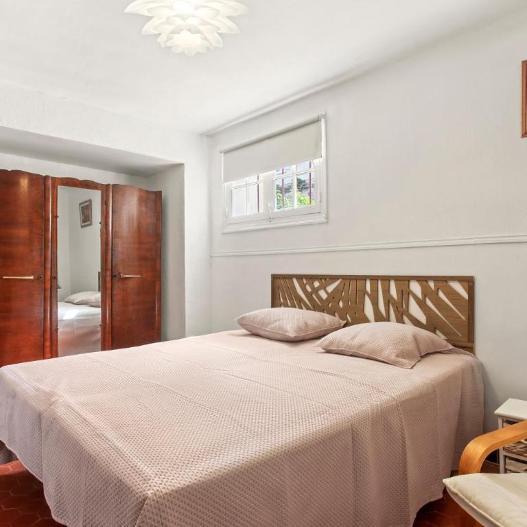 Appartement avec clim et terrasse - Appartamento Deluxe con 2 Camere da Letto e Vista Giardino - 12