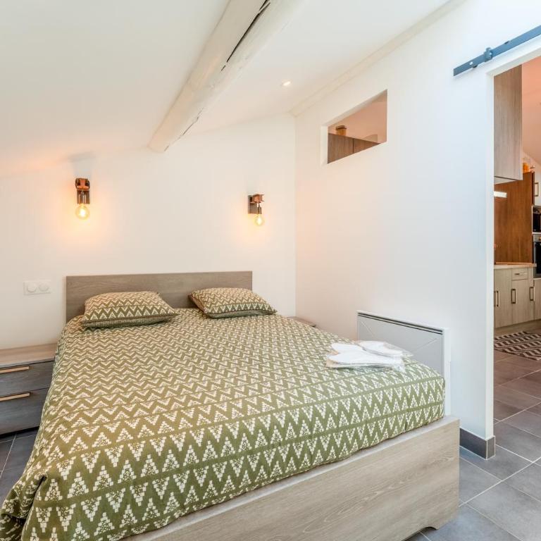 Gite en Campagne Valentin - Appartement 1 Chambre - Vue sur Jardin - 7