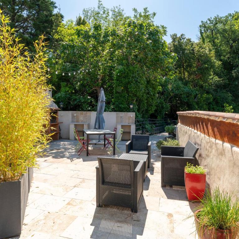 Gite en Campagne Valentin - Appartement 1 Chambre - Vue sur Jardin - 19