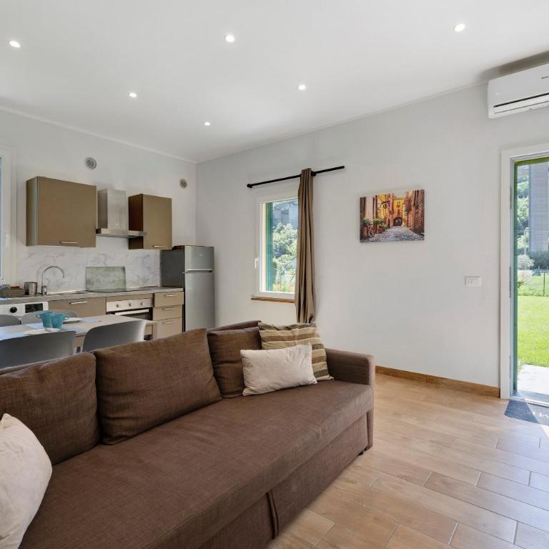 Ca di perti apt 1 - Appartamento Deluxe con 2 Camere da Letto e Vista Giardino - 4