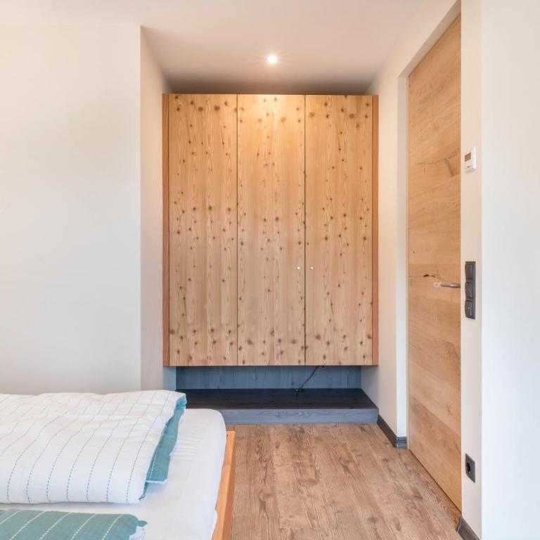 Villa Lara Zirbe - Appartamento Deluxe con 2 Camere da Letto e Vista Giardino - 13