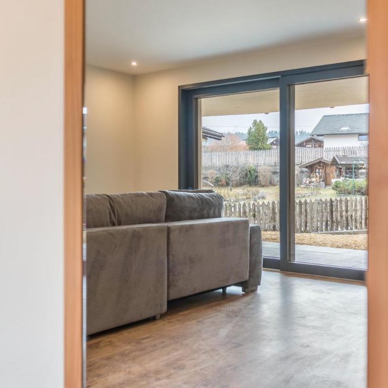 Villa Lara Zirbe - Appartamento Deluxe con 2 Camere da Letto e Vista Giardino - 10
