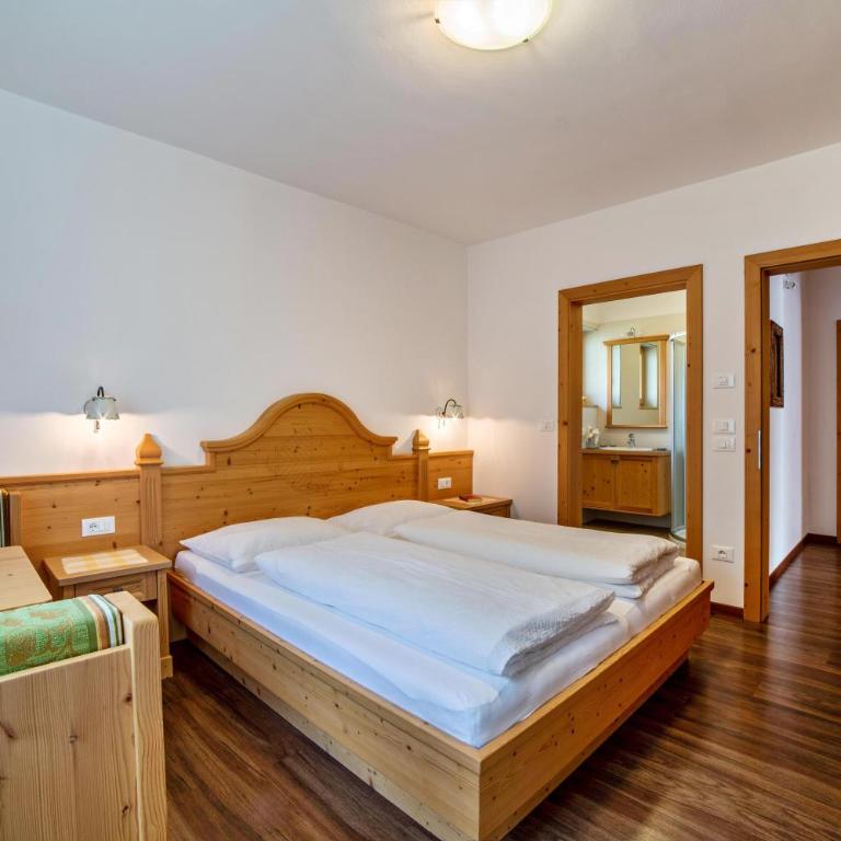 Obermoarhof Hönigspitze OG Deluxe - Deluxe-Apartment mit 2 Schlafzimmern und Gartenblick - 18