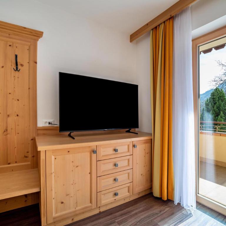 Obermoarhof Hönigspitze OG Deluxe - Deluxe-Apartment mit 2 Schlafzimmern und Gartenblick - 3