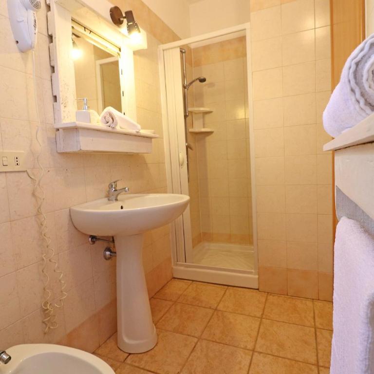 Bungalow Vittoria - Appartamento Superior con 1 Camera da Letto e Balcone - 22