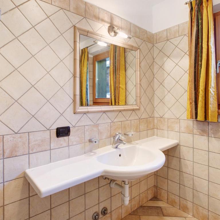 Appartamento 2 - Appartamento con 1 Camera da Letto e Vista Giardino - 16