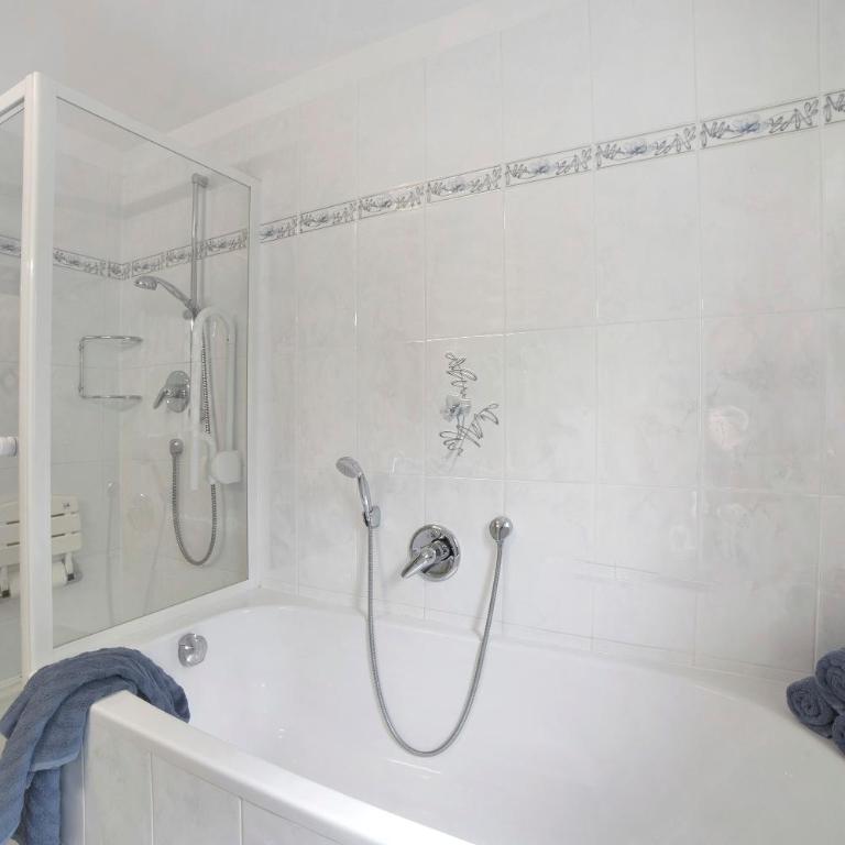 Hienerhof - Appartement 3 Chambres Premium avec Balcon - 20
