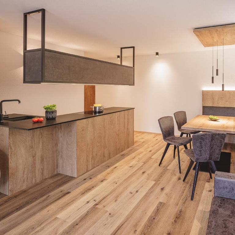 Silva Apartments - App "Summit" - Appartamento Premium con 3 Camere da Letto e Balcone - 4
