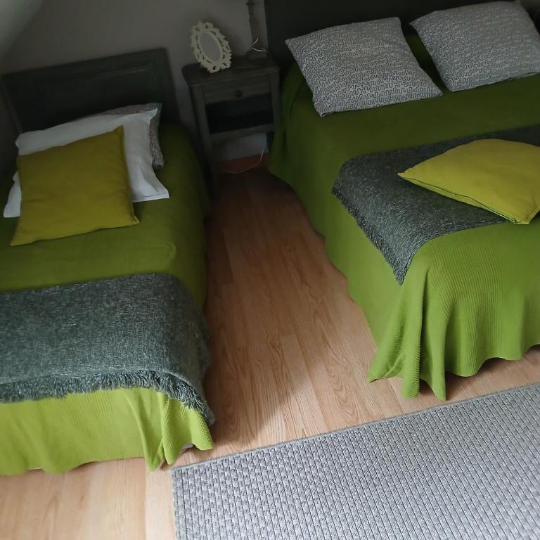 Chambres D'hôtes Au Gré Du Temps - Triple Room with Shower - 8