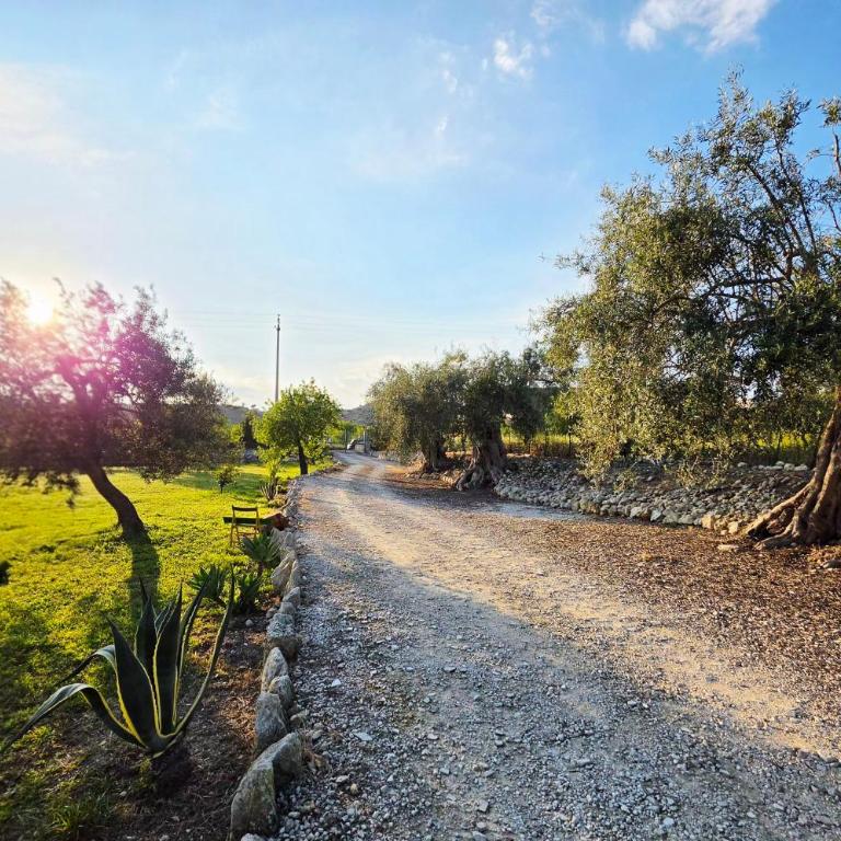 Feudo Mallav B&B Noto - Roulotte - Casa Vacanze - 2