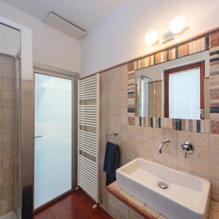 Casa Lorenzo - Appartamento Superior con 1 Camera da Letto e Balcone - 15