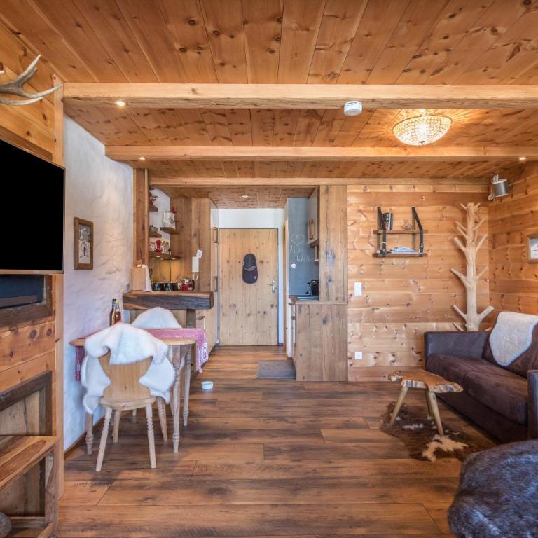 Alpenauszeit im Zirbenholz Chalet - Studio mit Schlafsofa - 3